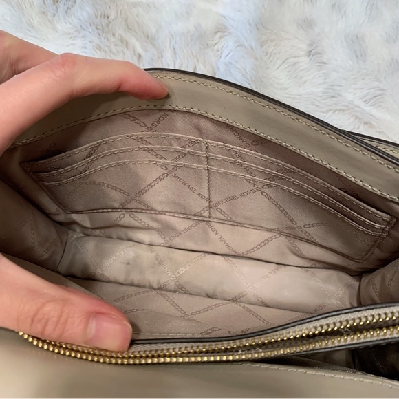 Michael Kors Jade Tricolor Large Gusset Leather Shoulder Crossbody Bag, Green - Picture 10 of 12